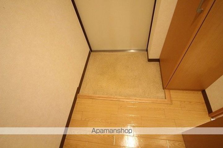 ルナパーク101の玄関