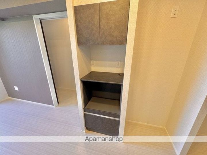 滋賀県東近江市小脇町の賃貸アパートの内装