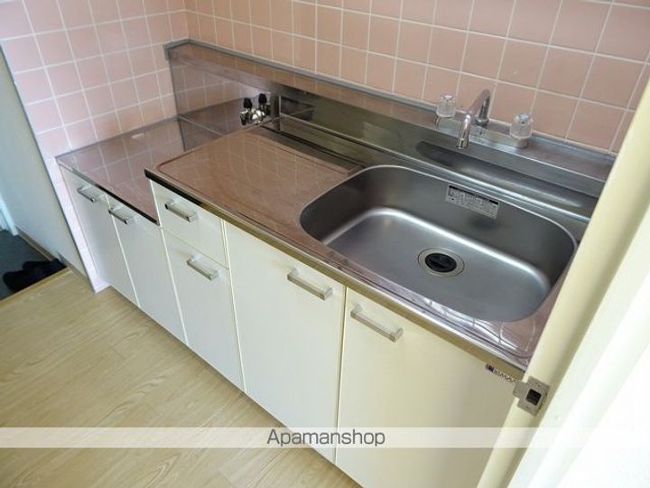 イーグルハイツ宮千代206の内装