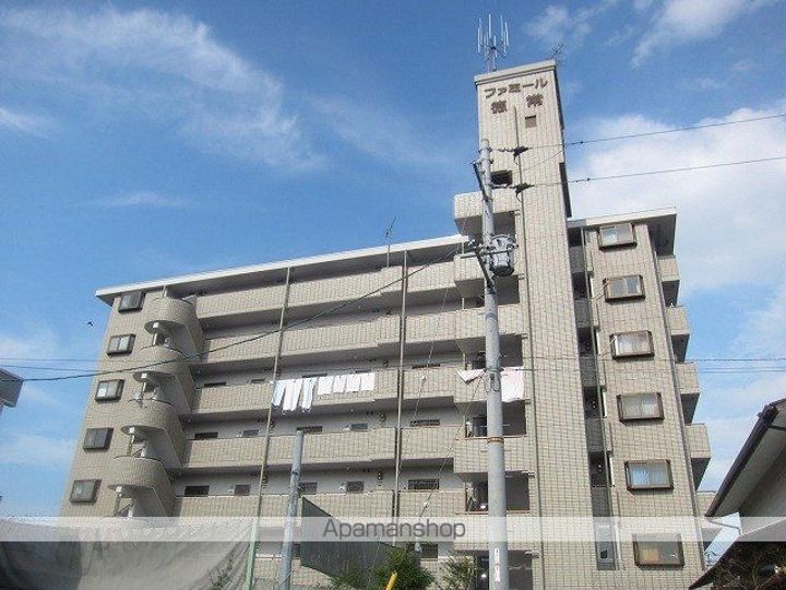 ファミール徳常163の外観
