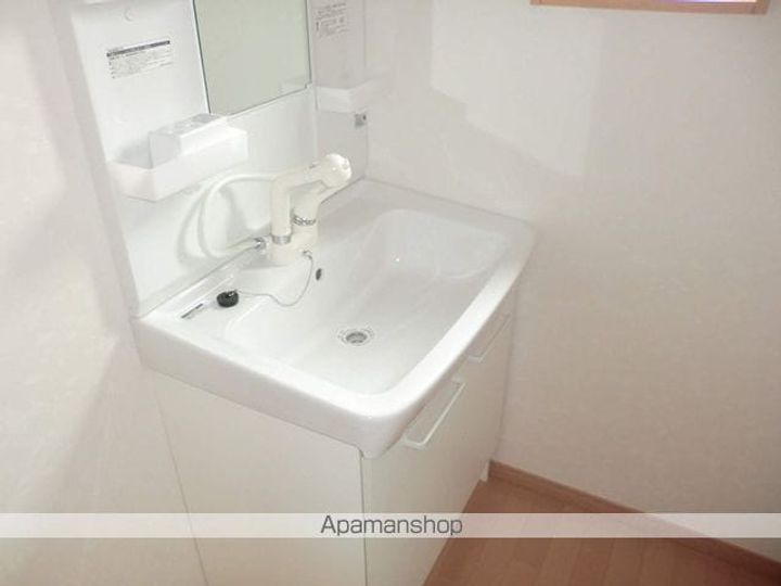 ファンシー中里C棟102のその他画像