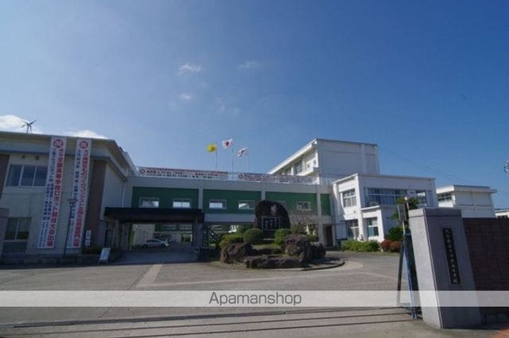 大分県中津市大字上如水の賃貸アパートの周辺