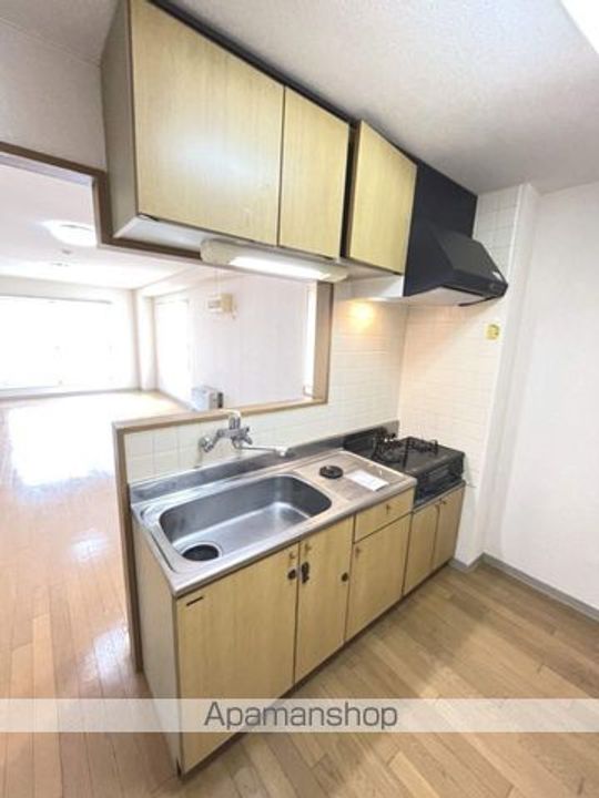 ガーデン人見のキッチン