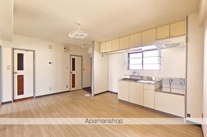 百石ヒルズ(モモイシヒルズ)の居間