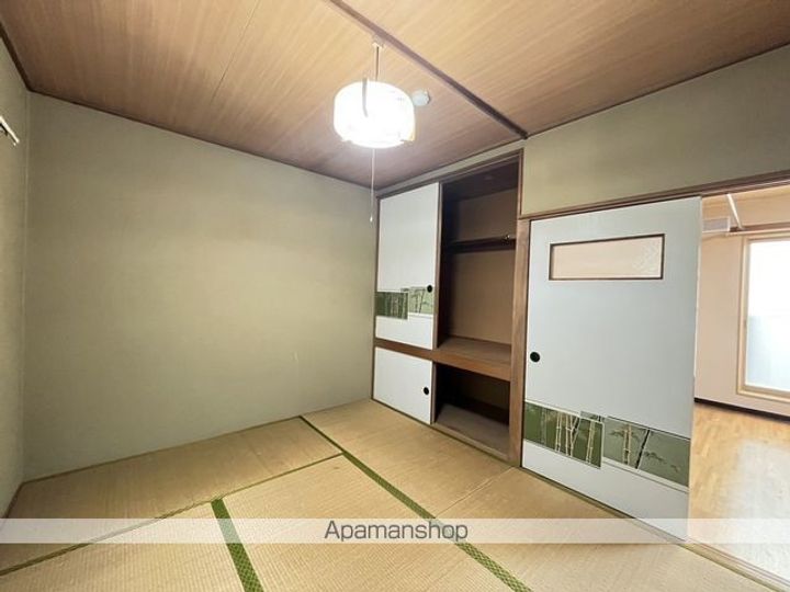 田辺マンション206の内装