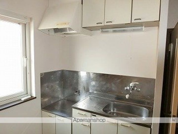 岩手県滝沢市篠木明法の賃貸アパートのキッチン