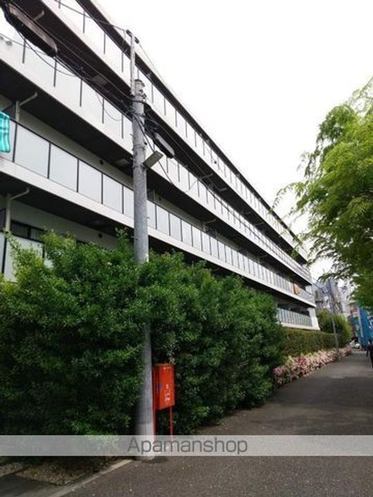 東京都中野区弥生町1丁目の賃貸マンションの外観