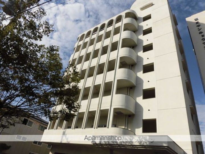 第5サンキョウマンションの外観