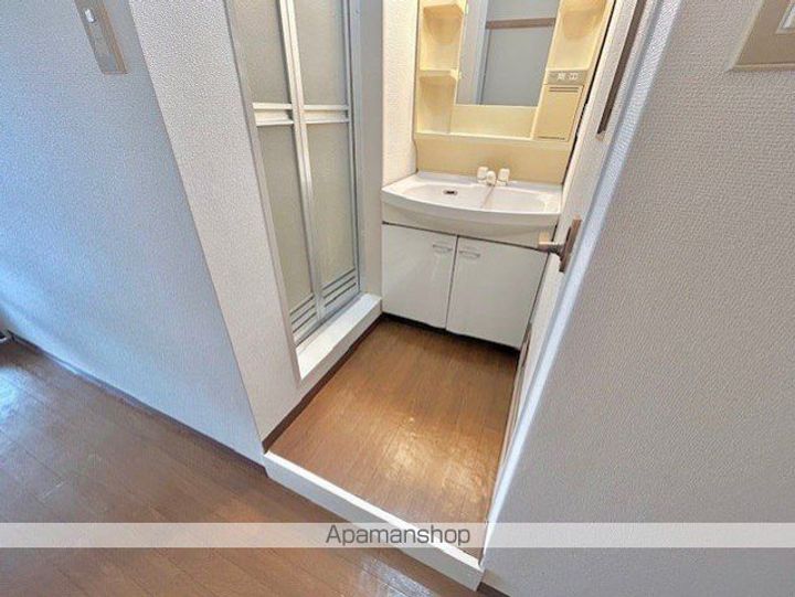 滋賀県蒲生郡日野町大字山本の賃貸アパートの内装