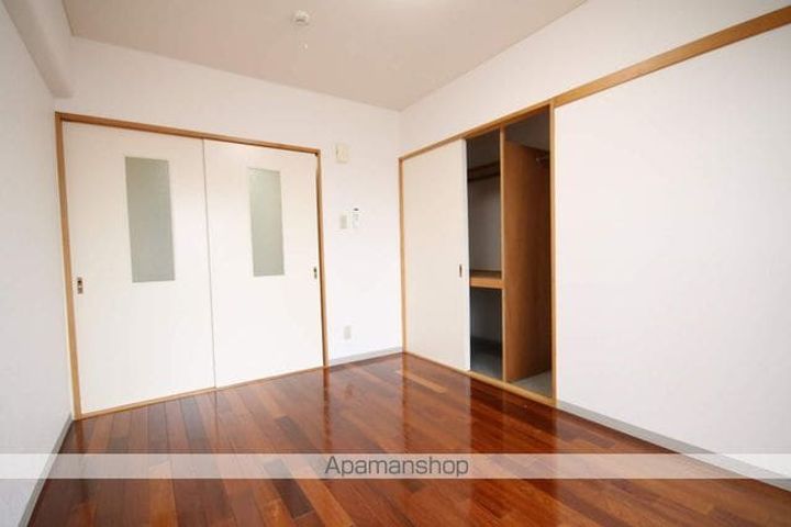 長島ビルの内装