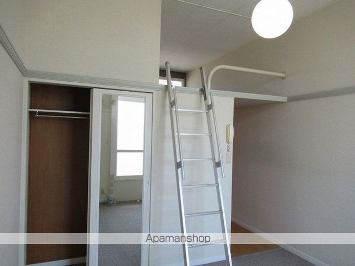 パークサイド室小路206の内装