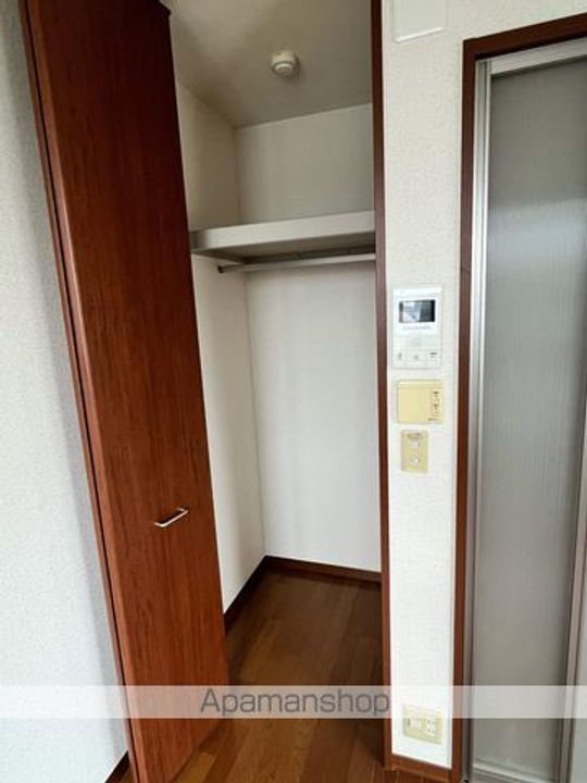 オーガスタ・スクウェアのその他画像