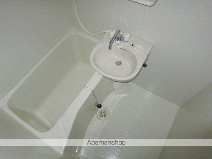 レオパレスクレスセント107の風呂