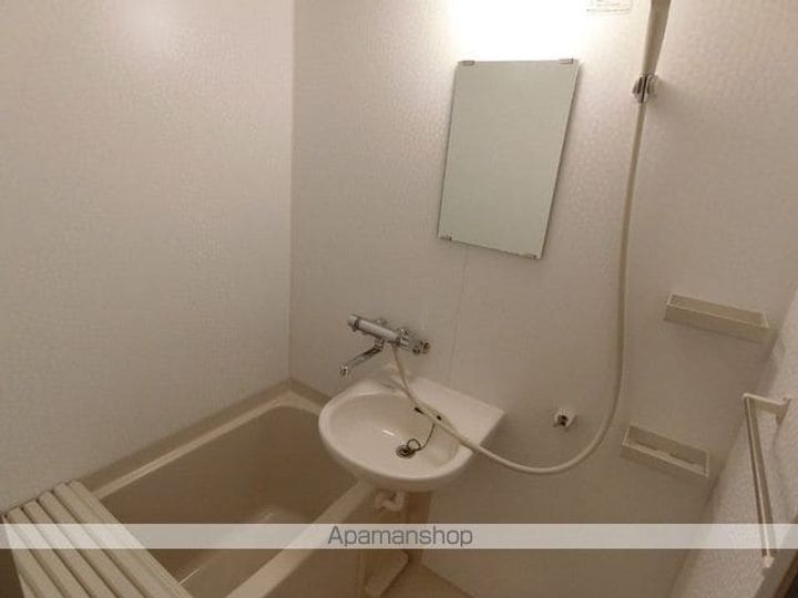 メゾンセノーテの風呂