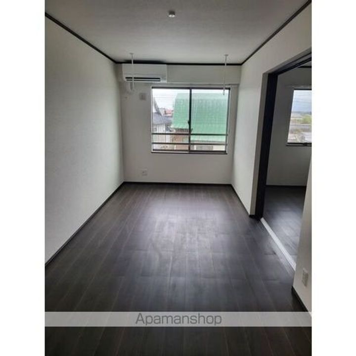 ル・メイユール上江釣子の居間