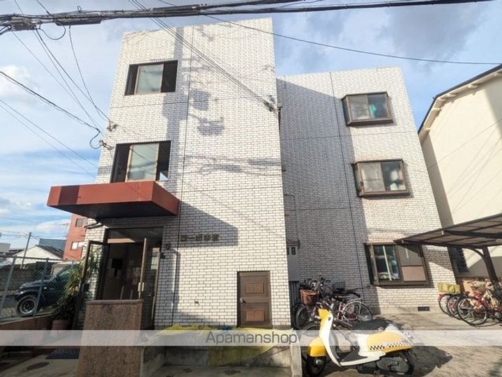 コーポ中宮303の外観