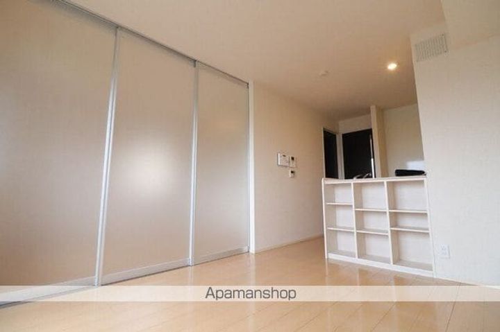 福島県福島市笹谷字片目清水の賃貸アパートの居間