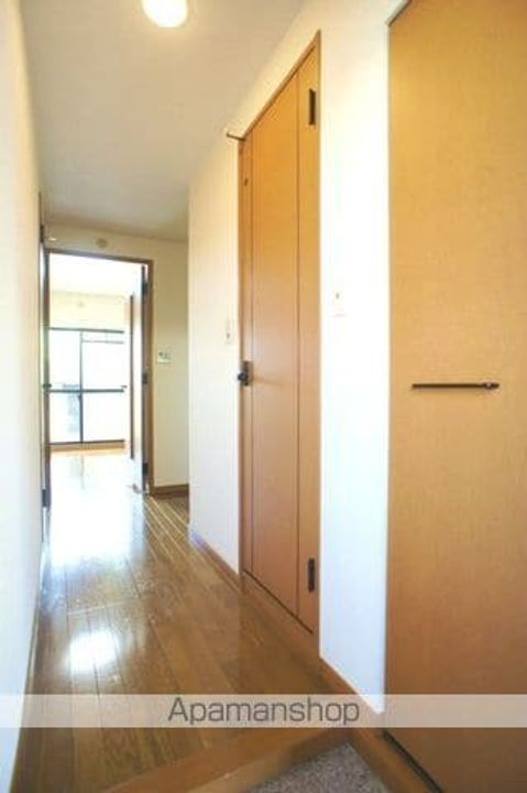 ピュアライフ二日市の玄関