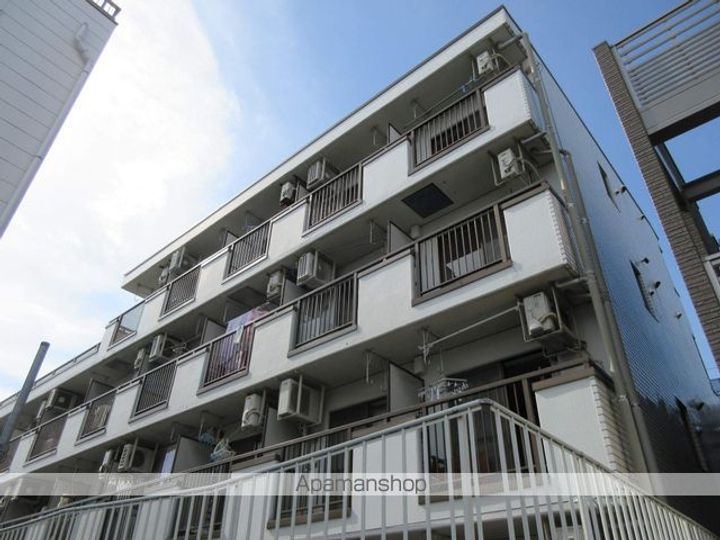 トラスティ鷺宮402の外観