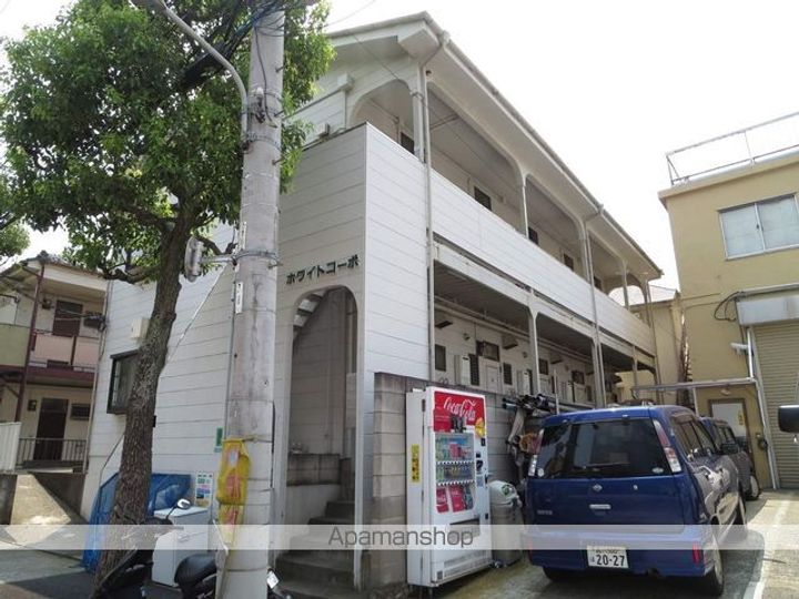 ホワイトコーポ105の外観