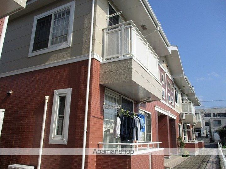 愛媛県新居浜市庄内町4丁目の賃貸アパート101の外観