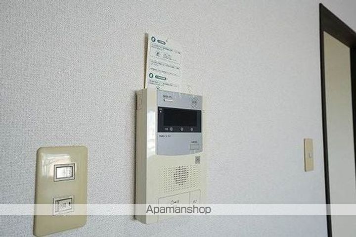 プレステップ・エーキューブ603の内装