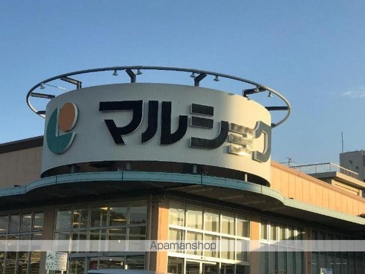 LUCIR本町303の周辺