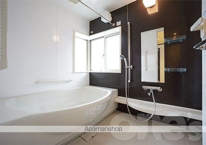 愛知県名古屋市中区千代田3丁目の賃貸マンションの風呂