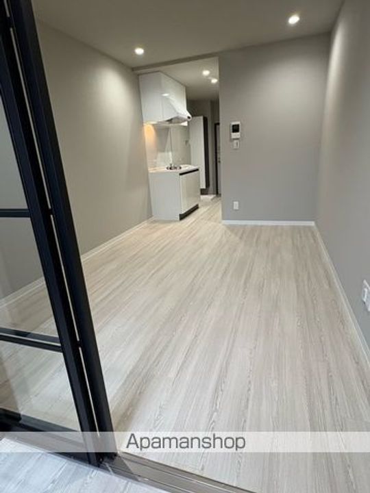 ディレットーレ堺東の居間