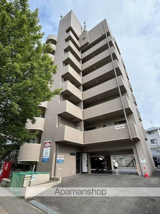 ヴィラ森林公園305の外観