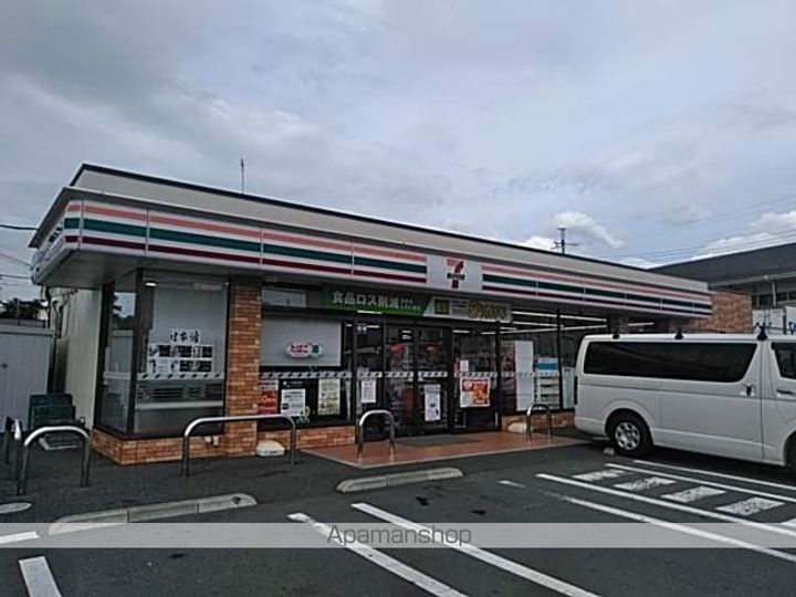 レオパレスパピヨンBの周辺