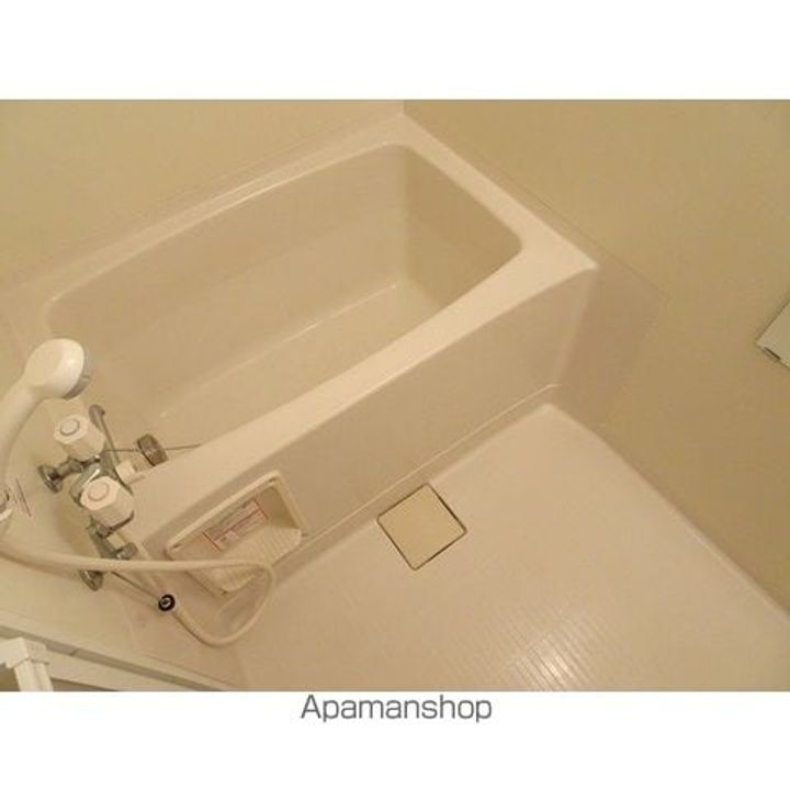 セジュール美山B2-Aの風呂