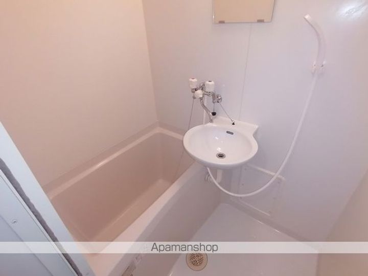 レオパレスバラの妖精210の風呂