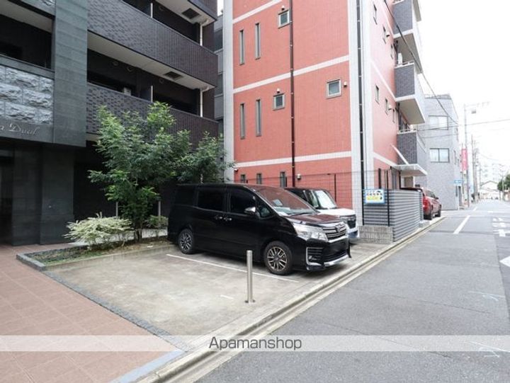 プレサンス金山デュアル1104の外観