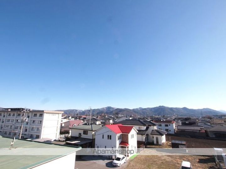 ルミエール・ド・ソレイユのその他画像