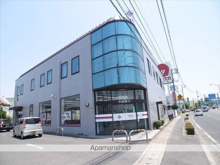 岡山県岡山市中区倉田の賃貸マンションの周辺