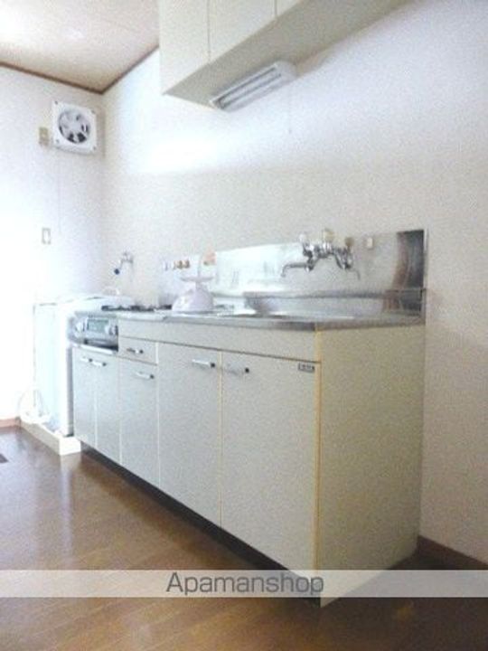 長野県長野市大字稲葉日詰の賃貸アパートのキッチン