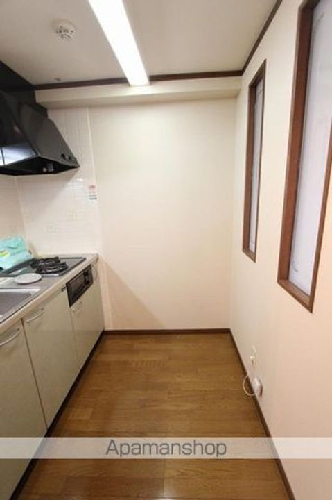 香川県高松市宮脇町2丁目の賃貸マンションの内装