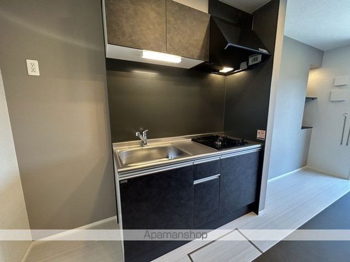 滋賀県東近江市小脇町の賃貸アパートのキッチン