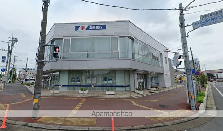 レオパレススプリングバレーの周辺