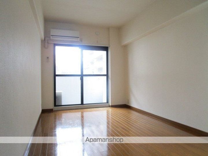 ラ・レジダンス・ド・パルムの居間