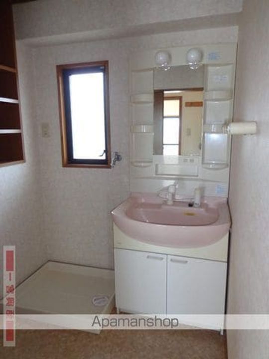 モンシャレー松山302の内装