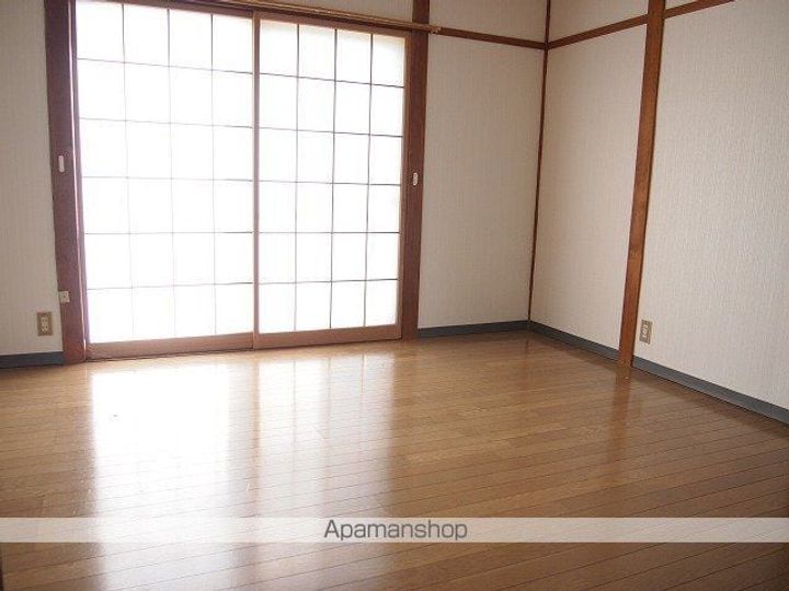 ヤマイチコーポCの居間