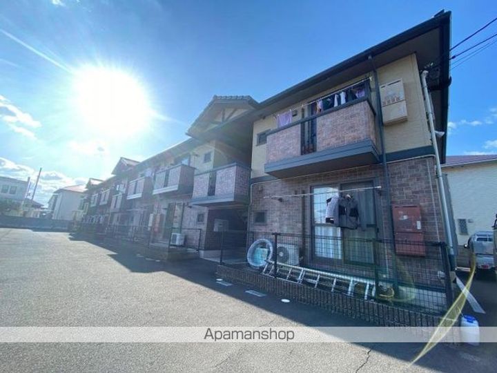 香川県高松市木太町の賃貸アパートの外観