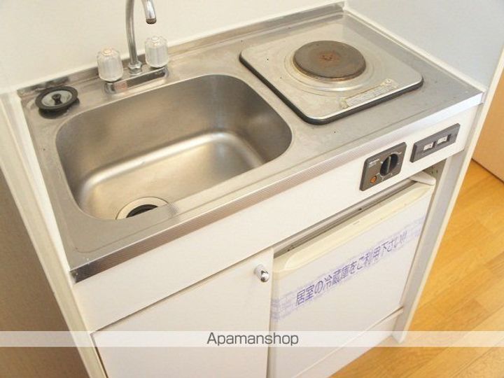 レオパレスプリムローズ203のキッチン