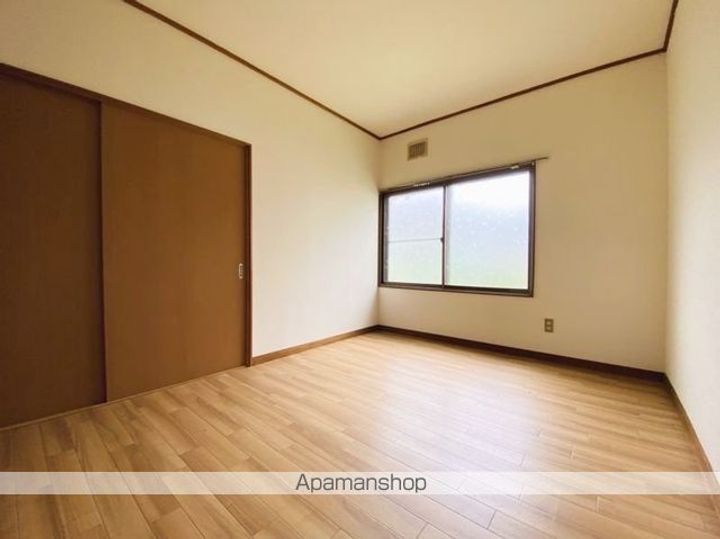 純パレス881の内装