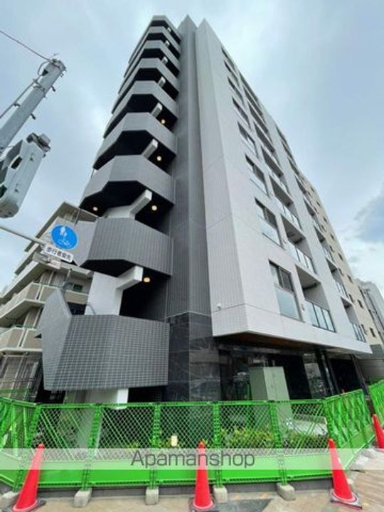 東京都中野区南台2丁目の賃貸マンションの外観