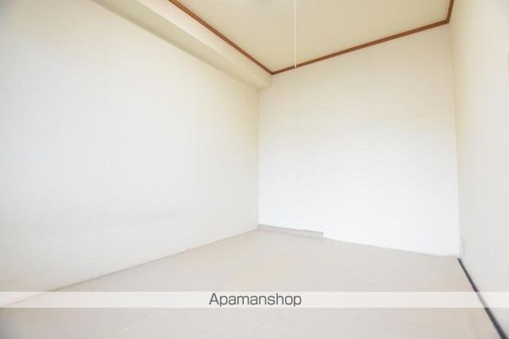 香川県高松市塩屋町の賃貸マンションの内装