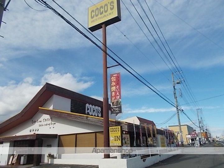 フェリーチェの周辺