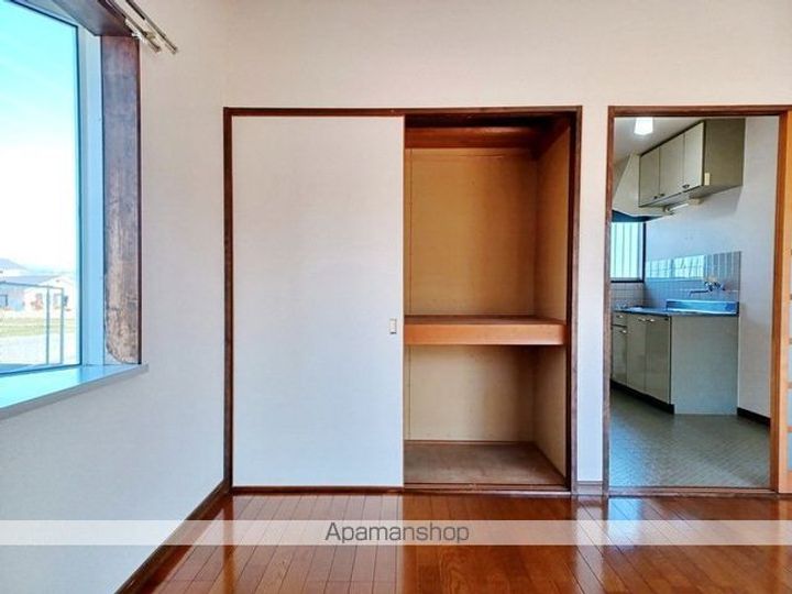 サンパレス安曇野B201の内装